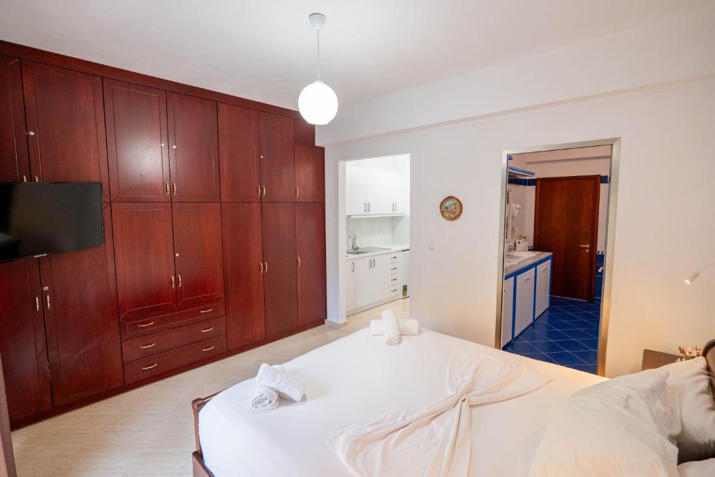 kosta apt